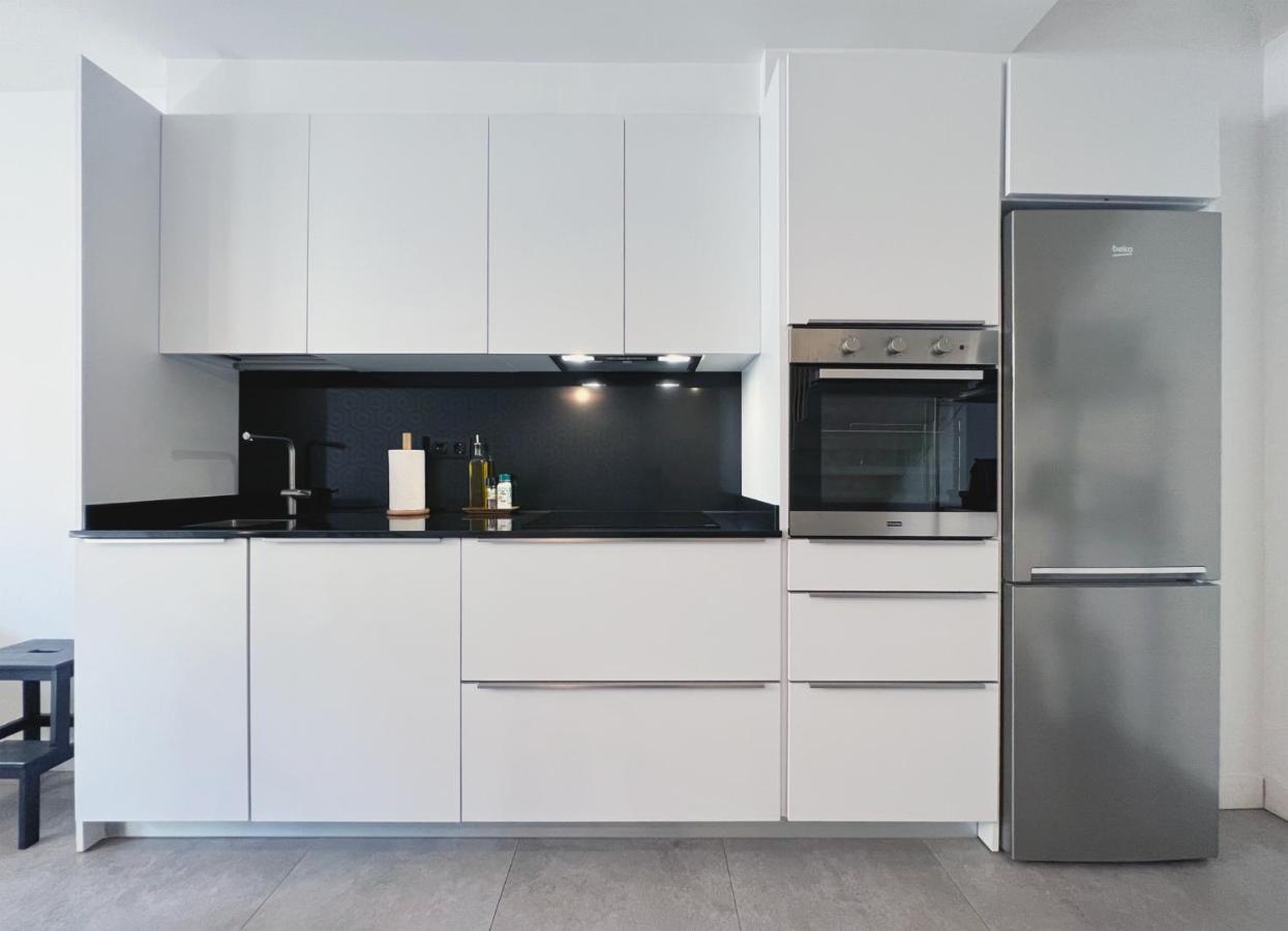 Stay U-Nique Apartments Pellaires Barcelona Zewnętrze zdjęcie
