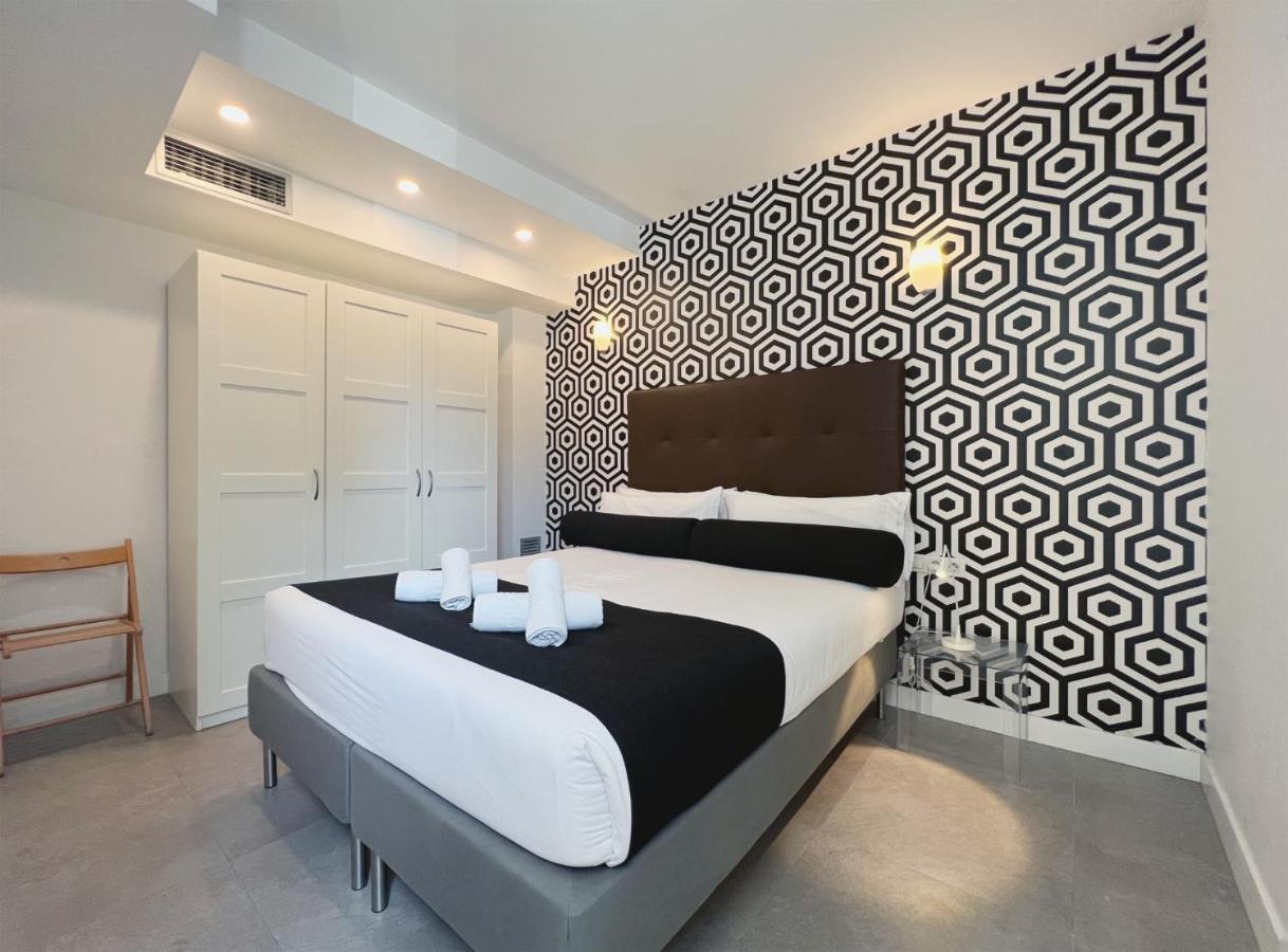Stay U-Nique Apartments Pellaires Barcelona Zewnętrze zdjęcie