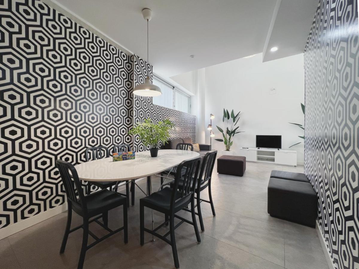 Stay U-Nique Apartments Pellaires Barcelona Zewnętrze zdjęcie