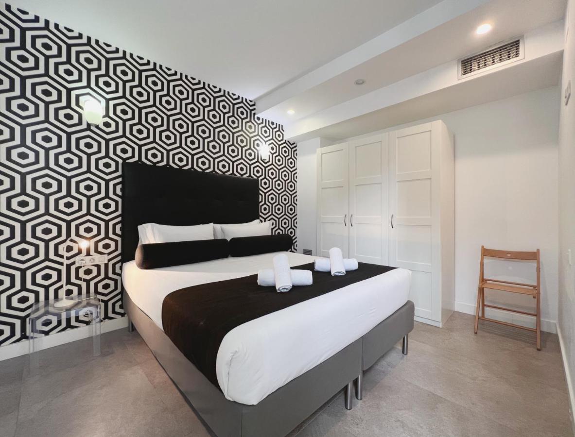 Stay U-Nique Apartments Pellaires Barcelona Zewnętrze zdjęcie