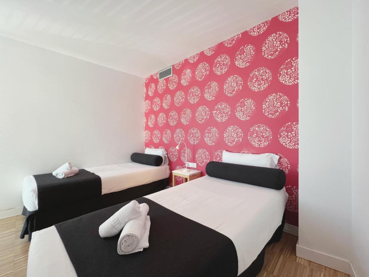 Stay U-Nique Apartments Pellaires Barcelona Zewnętrze zdjęcie
