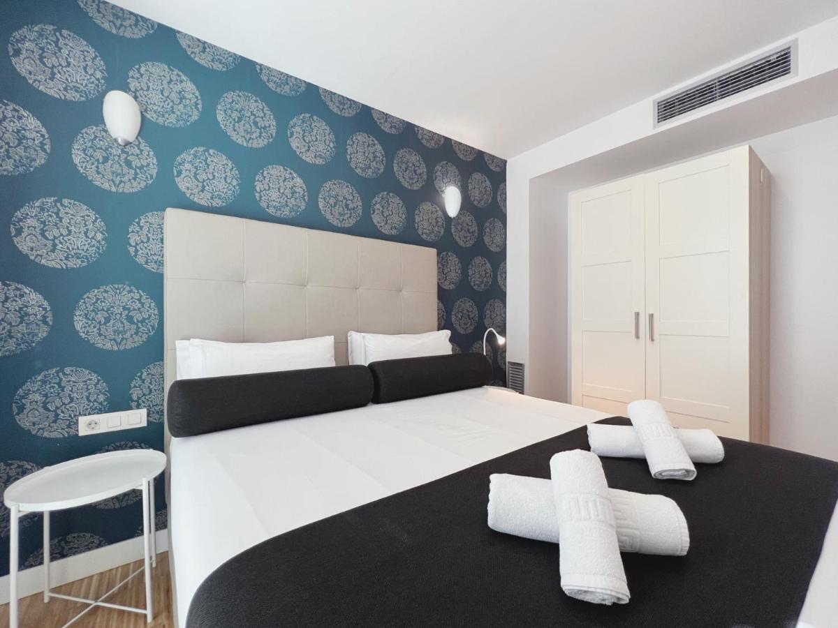 Stay U-Nique Apartments Pellaires Barcelona Zewnętrze zdjęcie