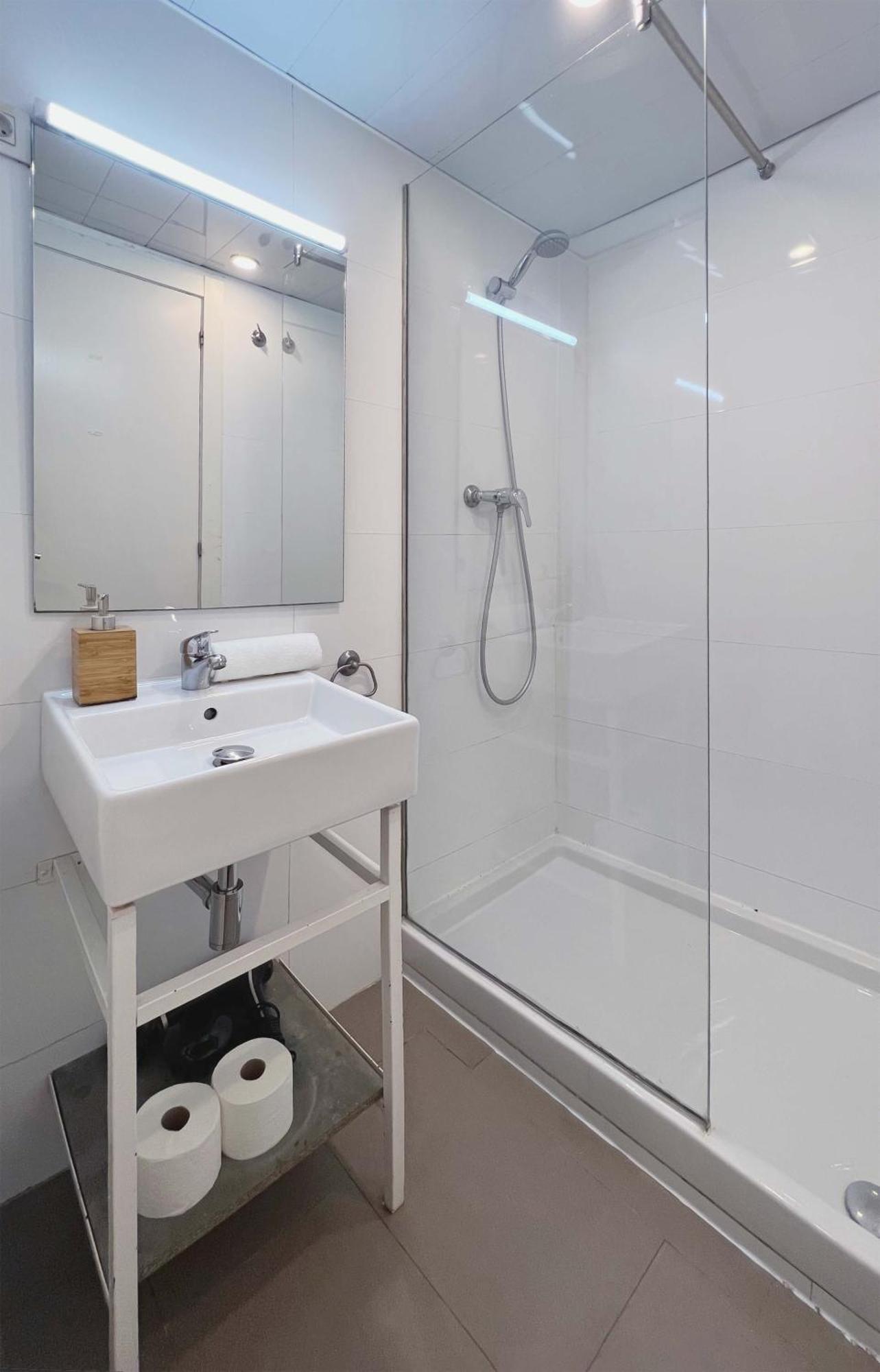 Stay U-Nique Apartments Pellaires Barcelona Zewnętrze zdjęcie